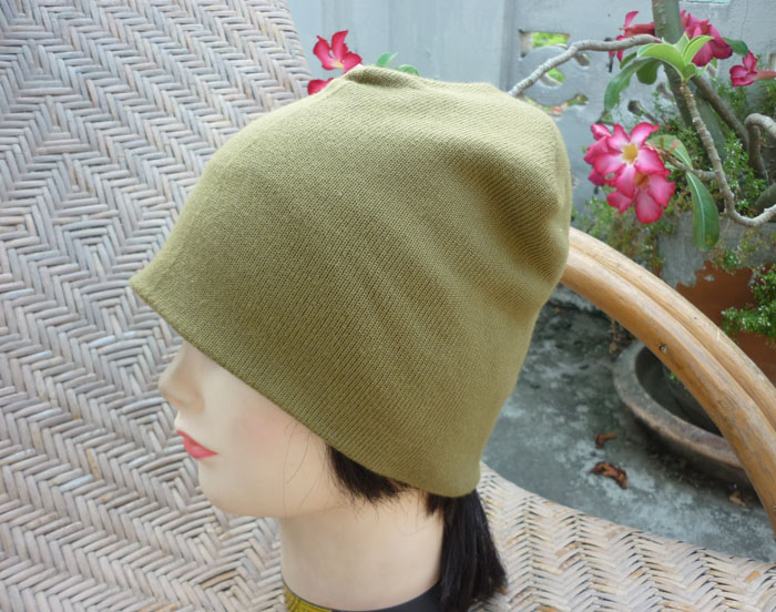หมวกไหมพรมผสม cotton สีเขียวขี้ม้า /ของใหม่/