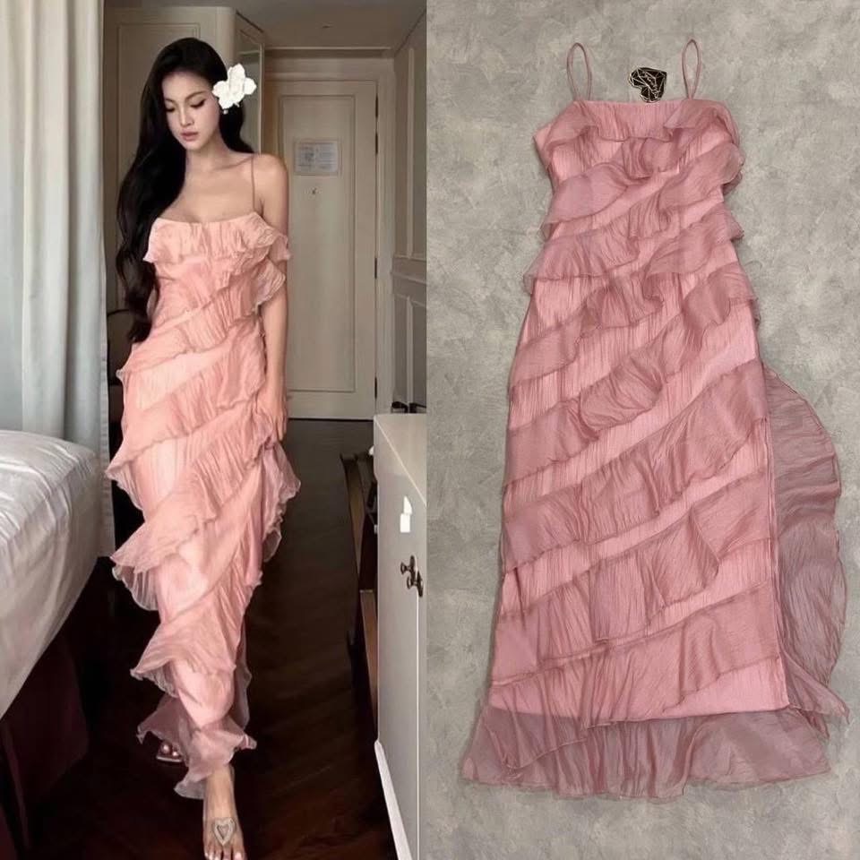 เดรสสายเดี่ยวสีชมพูหวานแต่งระบายเฉียงตัวยาว ใส่สบาย : สินค้าคุณภาพ (พร้อมส่ง)