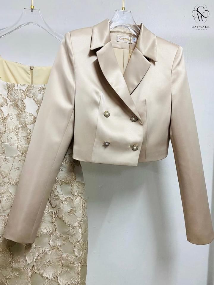 เซตเดรสผ้าทอลาย+เสื้อสูทครอป เนื้อผ้าเกรดเอ ผ้าสวยมาก ใส่สบาย สินค้าคุณภาพ (พร้อมส่ง)