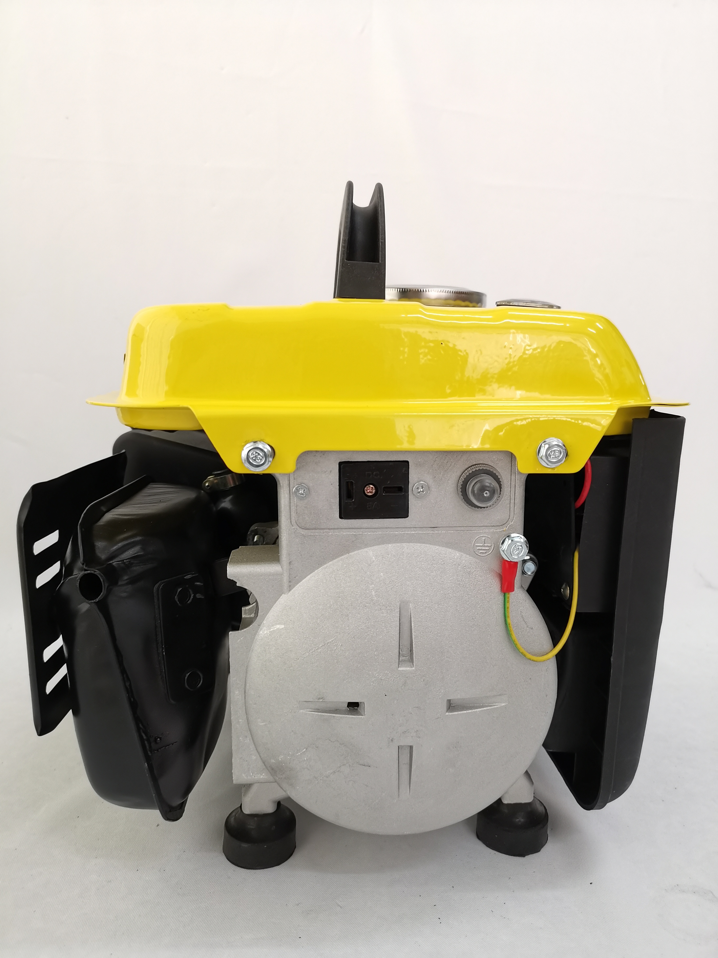 ไดปั่นไฟเบนซินขนาดพกพา LOTA รุ่นLT-950 เครื่องปั่นไฟ ไดปั่นไฟขนาดเล็ก