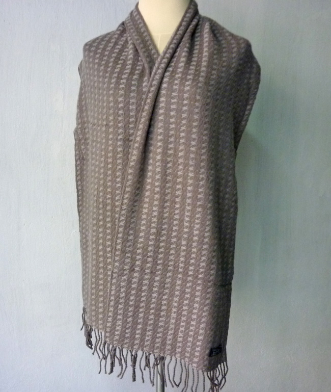 ผ้าพันคอ 100% Cashmere YANGA KASHIMIYA (ของใหม่)