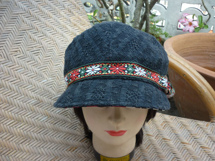 หมวกแก๊ปทรงบอลลูน ผ้าลูกไม้สีดำ สวยเก๋มาก