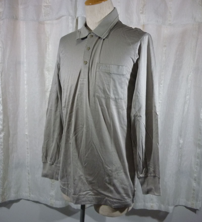 เสื้อยืดแขนยาว Lakeland SzM ของใหม่