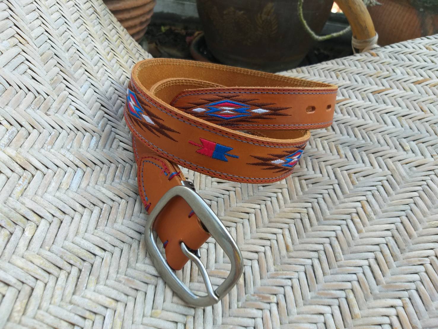 เข็มขัดชาย หนังแท้ปักลาย หนังดีมาก