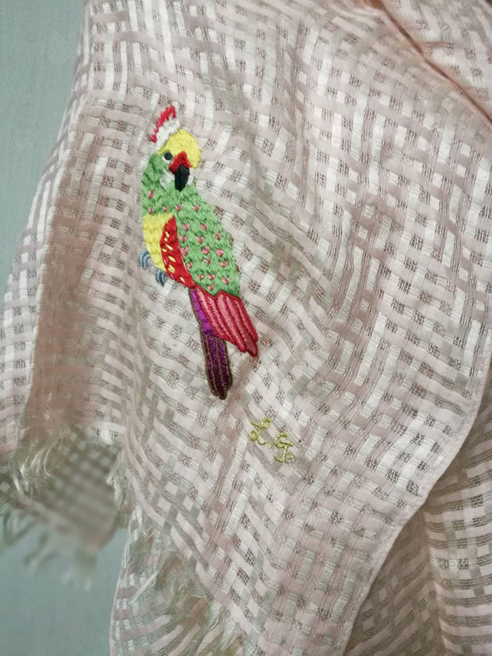 ผ้าพันคอ-ผ้าคลุมไหล่ เนื้อผ้าสวยมากๆๆ หวานๆ น่ารัก