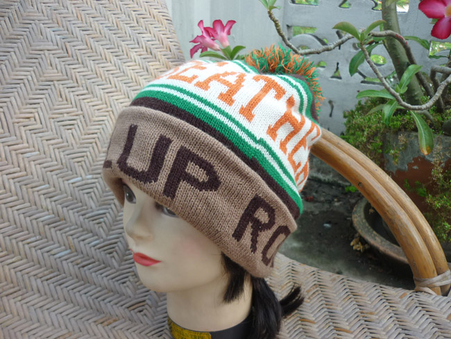 หมวกไหมพรม 2 ชั้น สวยค่ะใบนี้