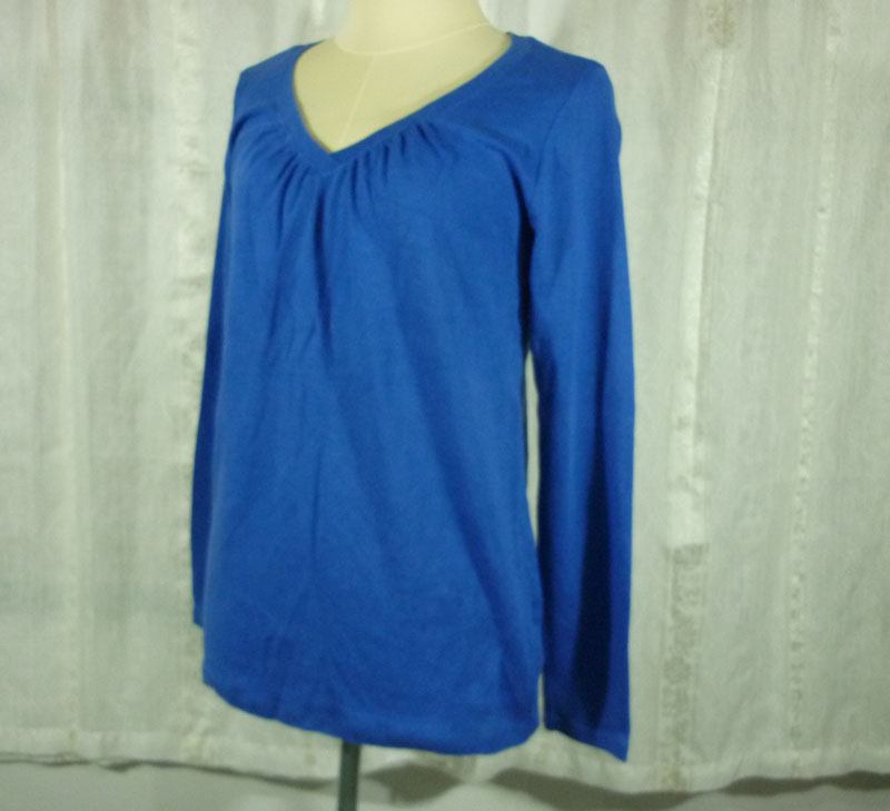 เสื้อแขนยาว Uniqlo SzL-XL ผ้านิ่มมาก