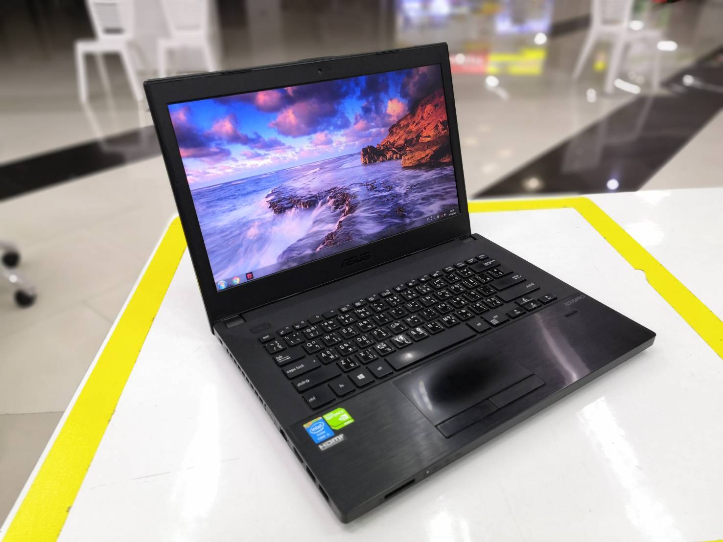 Notebook ASUS I5-4200U Ram4GB HD500GB ทำงาน ดูหนัง ฟังเพลง เกมส์ออนไลน์ได้