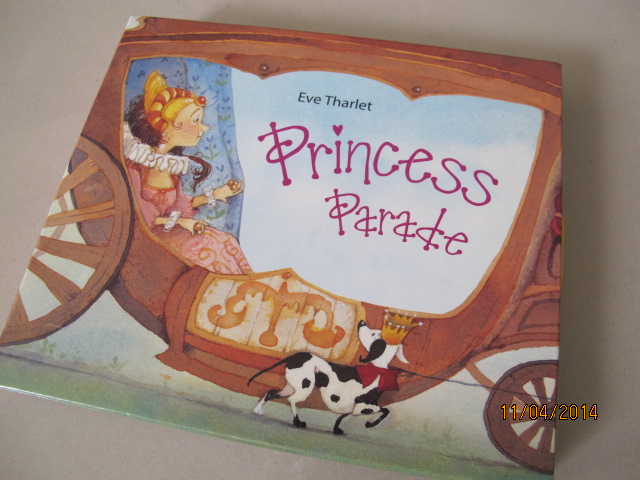 Princess Parade Moving Book : ขบวนพาเหรดเจ้าชาย หนังสือบอร์ดบุ๊คพับไปมาได้