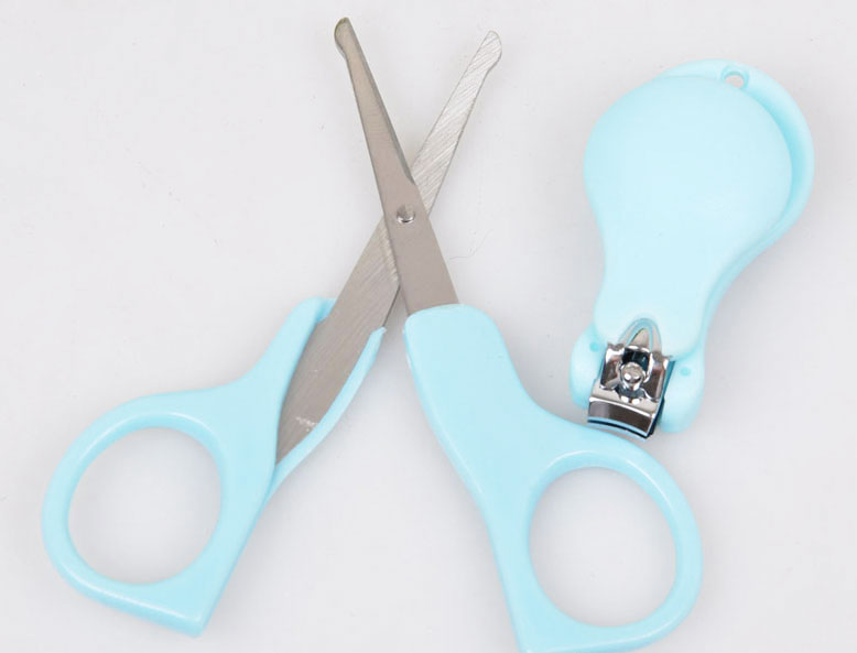 กรรไกรตัดเล็บเด็ก กรรไกรตัดเล็บทารก กรรไกรตัดเล็บเด็กอ่อน Flower Baby 2 Step (วัย 0-12 เดือน +1 ขวบขึ้นไป)