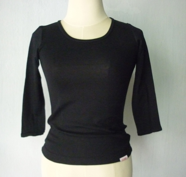 เสื้อฮีทเทคเด็ก FIBERHEAT Heattech Sz140