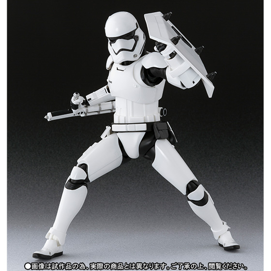 มีของแล้วครับ พร้อมส่ง shf first order stormtrooper shield @ baton set อัพเดท21-10-2014