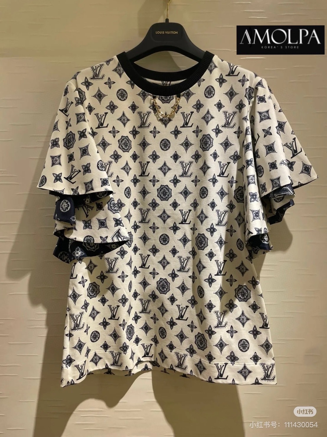 เสื้อยืด LV งานน่ารักมาก ผ้า ใส่สบายมากก ใส่สบาย : สินค้าคุณภาพ (พร้อมส่ง)