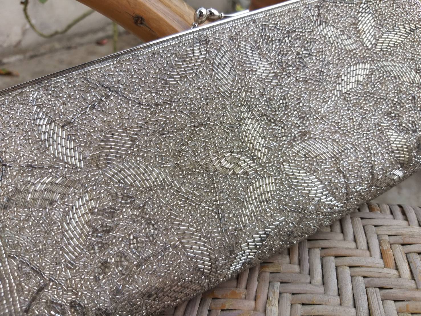 กระเป๋าหรูออกงาน ปักเลื่อมทั้งใบ สวยมากกกก