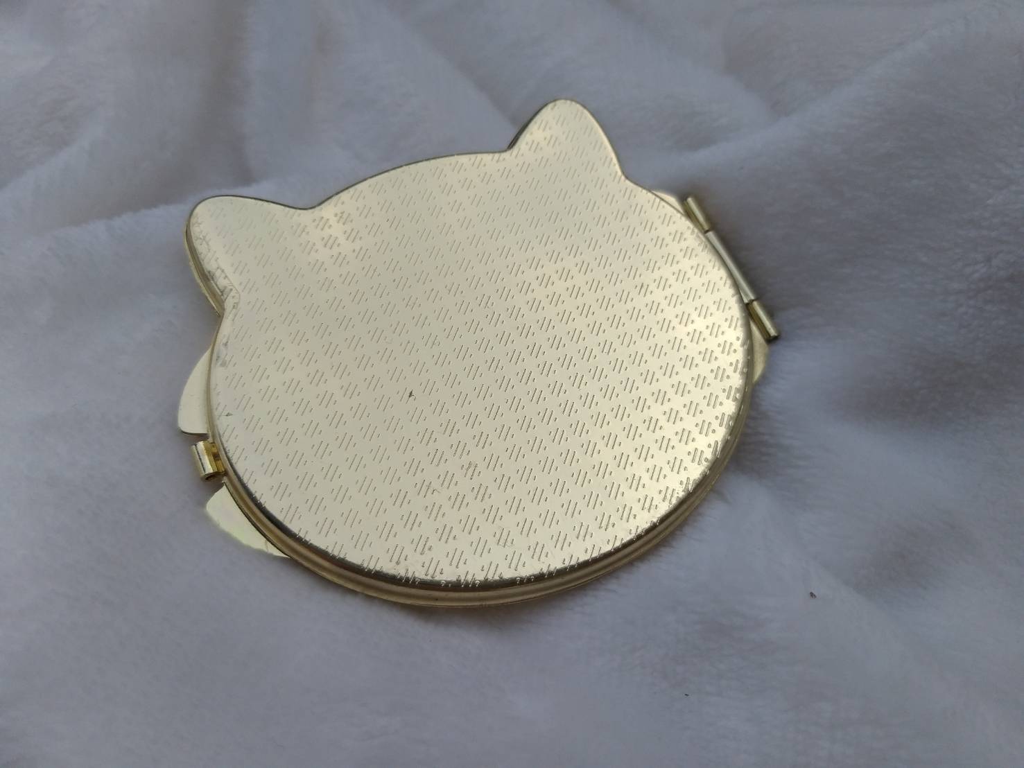 กระจกพับพกพา กระจก 2 แบบ กรอบโลหะอย่างดี (ของใหม่)