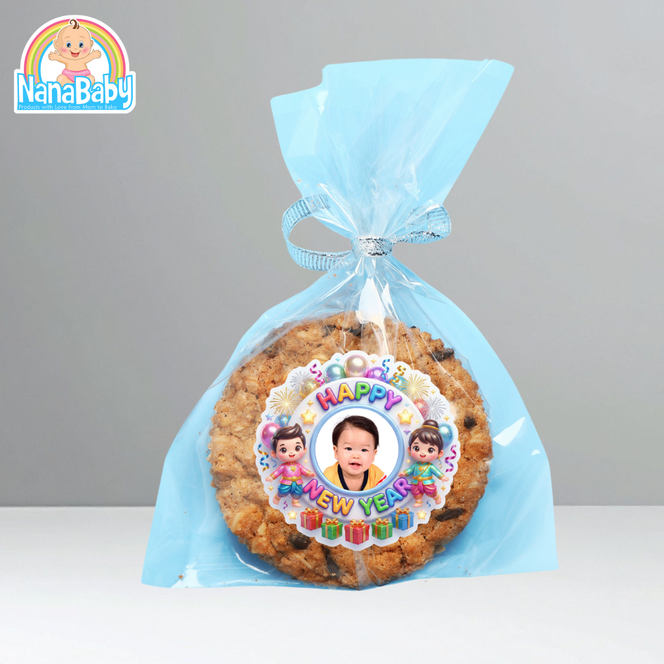 สติกเกอร์ปีใหม่ สำหรับติดขนม ของแจกปีใหม่ ขนาด 4 ซม (28 ดวง)