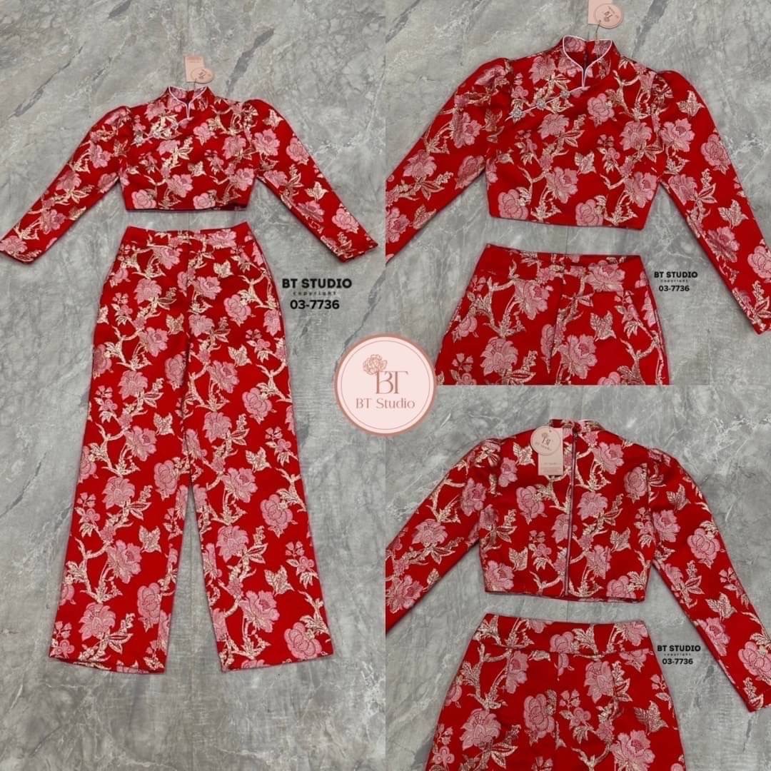 เซท 2 ชิ้น เสื้อครอปสั้นแขนยาวคอจีน แต่งกระดุมเพชร แมทซ์กับกางเกงขายาว งานผ้าทอลายดอกกุหลายปักสวยงามมาก ใส่สบาย : สินค้าคุณภาพ (พร้อมส่ง)