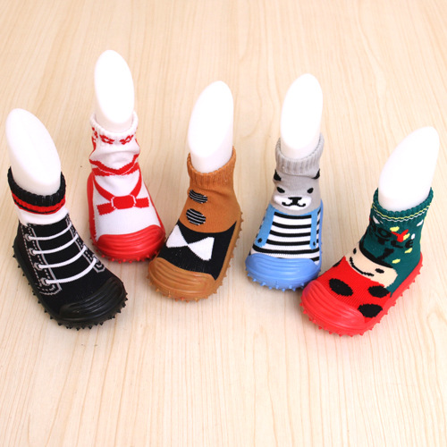 รองเท้าถุงเท้าพื้นยางเด็กหัดเดิน ลายรองเท้าสีน้ำตาลดำ size 19-23