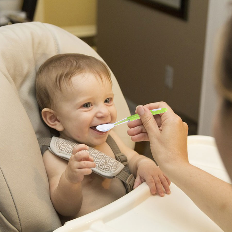 ช้อนป้อนข้าวลูก ช้อนป้อนทารก ช้อนป้อนเด็ก BPA-Free ปลายซิลิโคนนิ่ม มีกล่องเก็บช้อน NanaBaby รุ่นใหม่