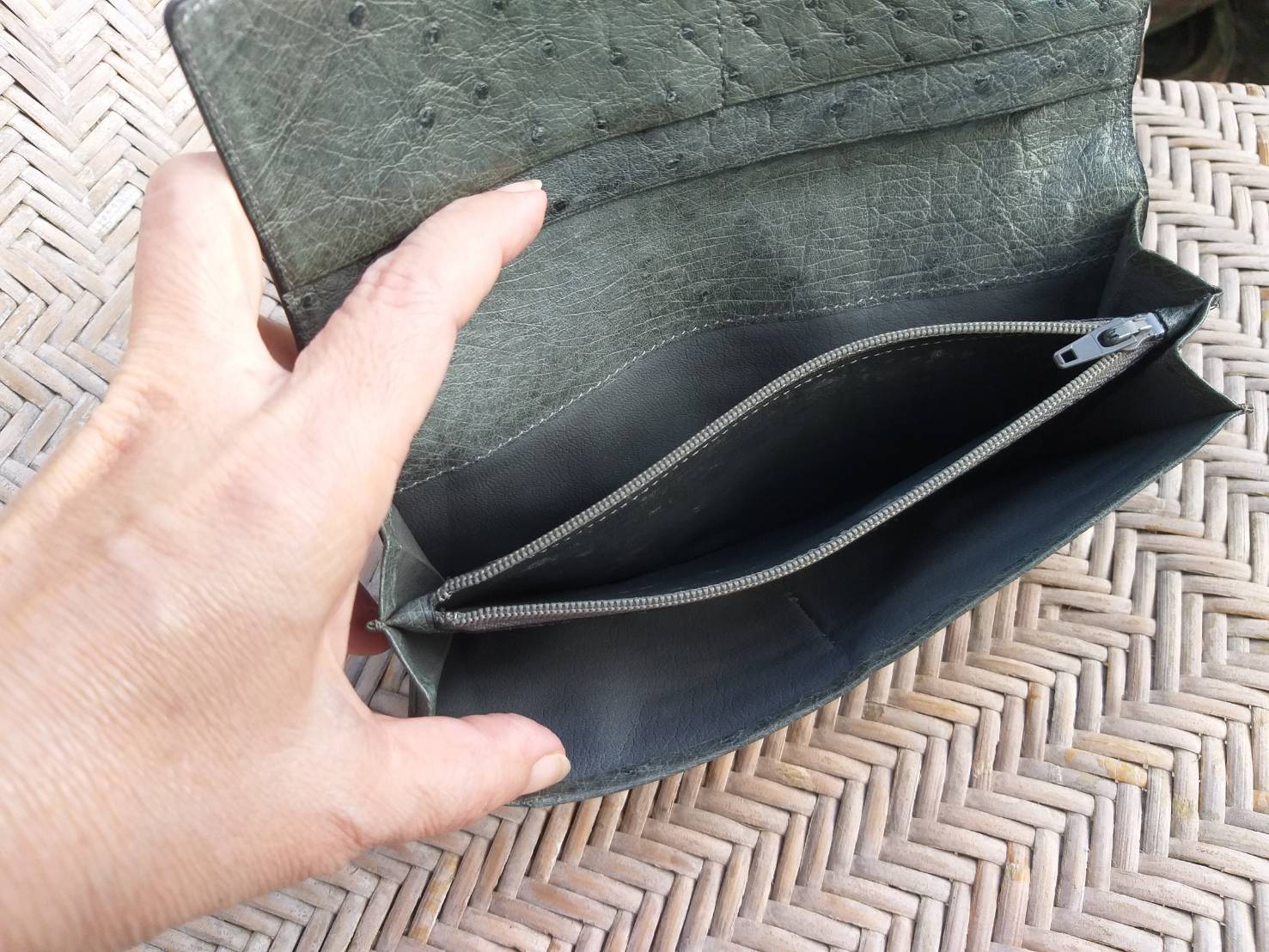 กระเป๋าสตางค์ หนังนกกระจอกเทศแท้