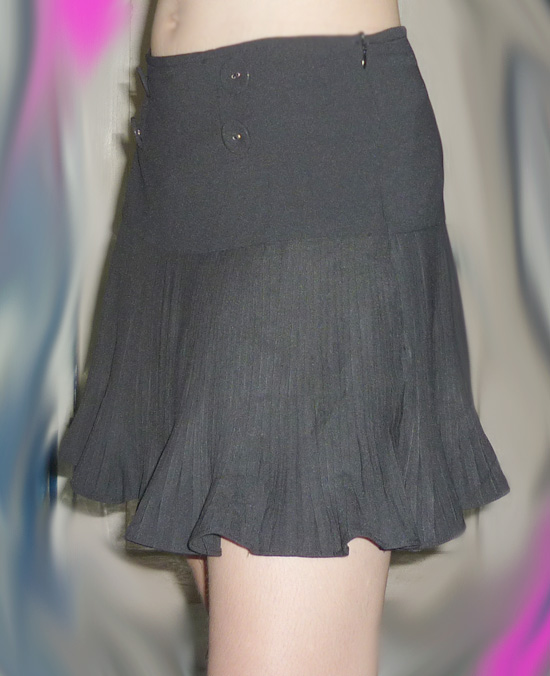 กระโปรงพลีทชายย้วย น่ารักมาก แบรนด์ gatta 28-35-13.5