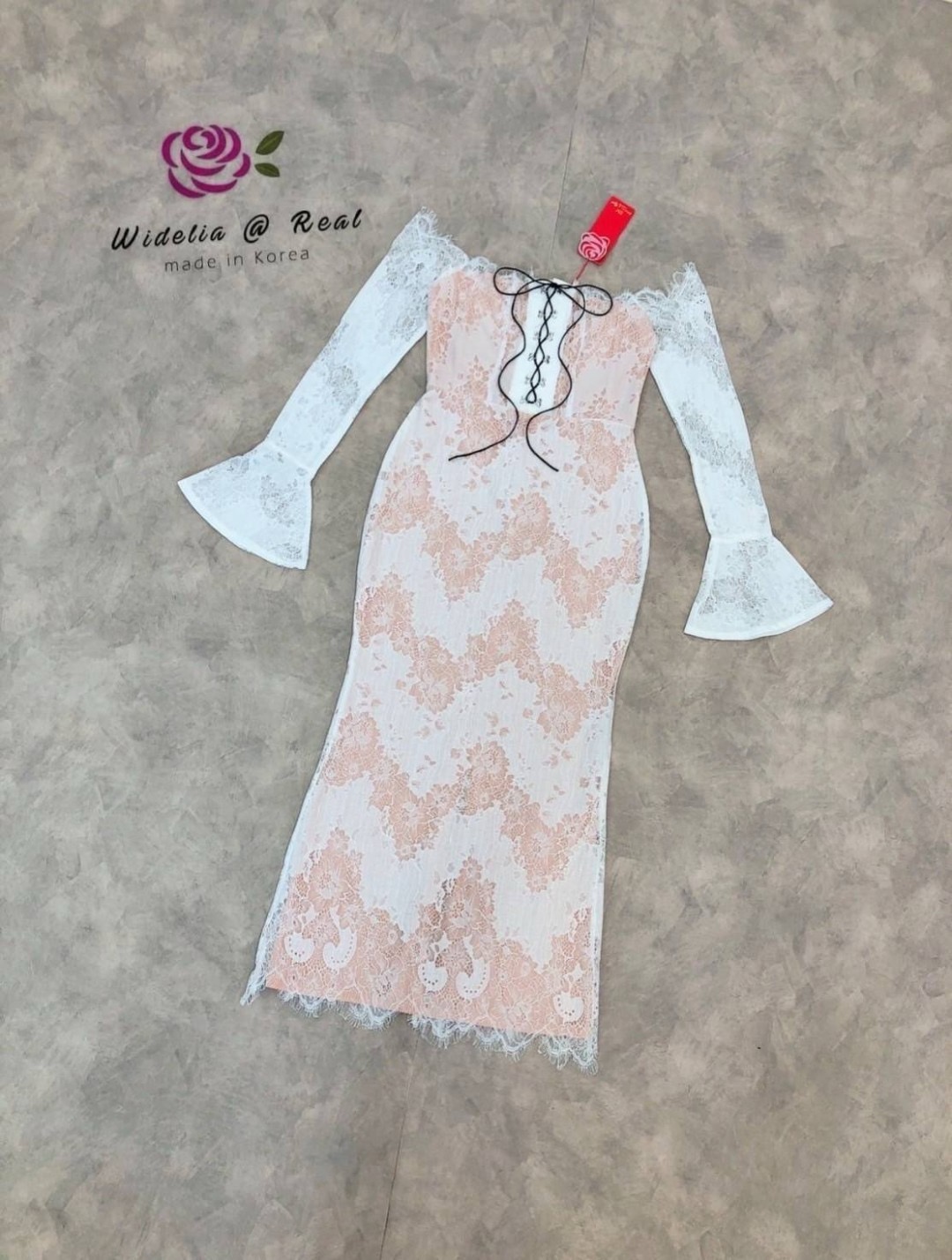 เดรสปาดไหล่ตัวยาวสวยสุด Sexy บอกเลยแพทเทิ้ลสวยเนี๊ยบสุดๆ ใส่สบาย สินค้าคุณภาพ (พร้อมส่ง)