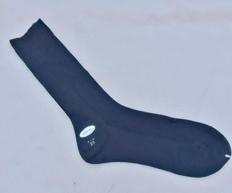 ถุงเท้าชาย สีดำ เนื้อดีมาก ยืดหยุ่นดีมาก