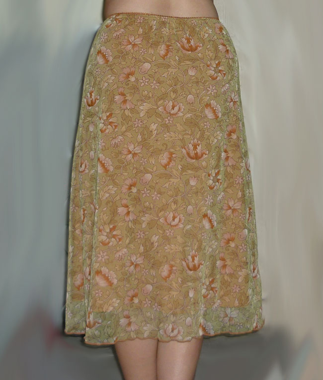 กระโปรงผ้าปรุชีฟอง สวยมาก หวานๆ ค่ะ