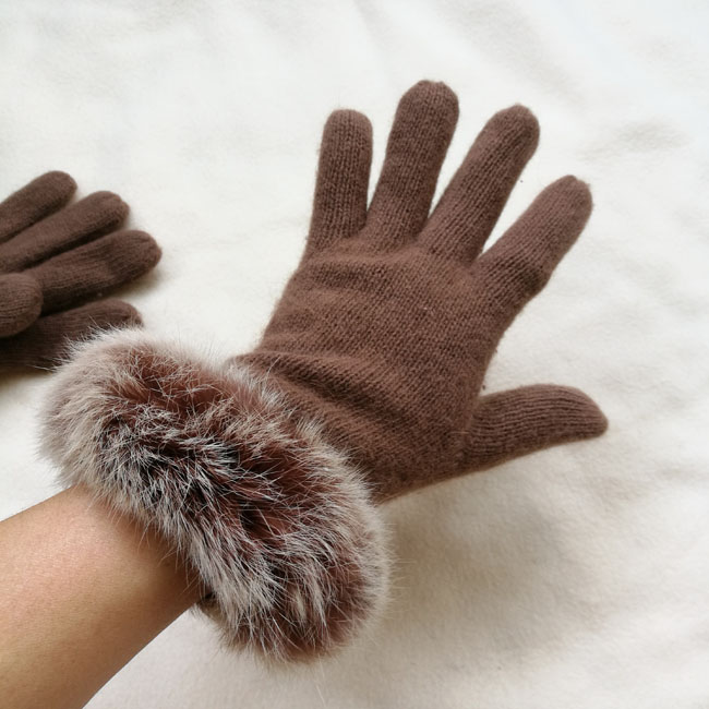 ถุงมือไหมพรม 2 ชั้น ข้อมือเฟอร์กระต่ายแท้