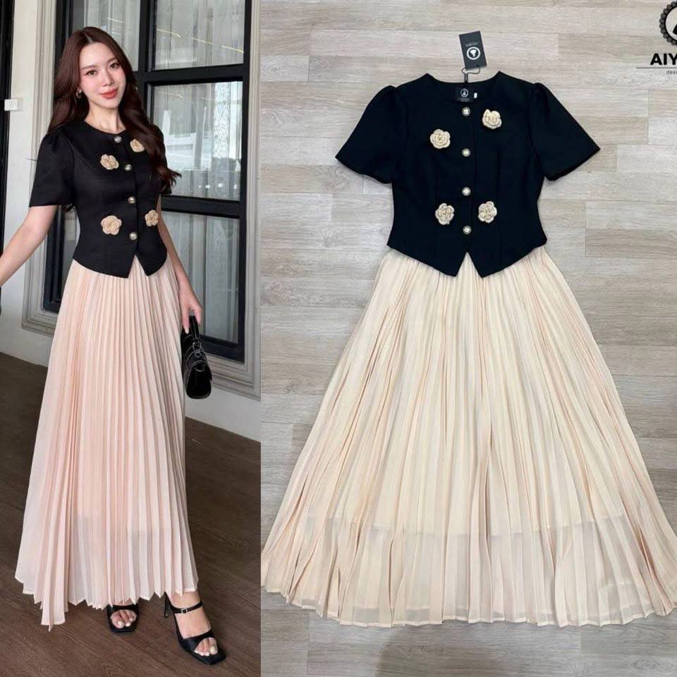 เซ็ตเสื้อเเละกระโปรงผ้าอัดพีทหนาสวยอัดกาวช่วงเสื้อดูลูกคุณมากๆตกเเต่งดอกไม้มาเข้ากับสีกระโปรงผ้าเนื้อดีมีทรงสวยมั้กๆ ใส่สบาย : สินค้าคุณภาพ (พร้อมส่ง)