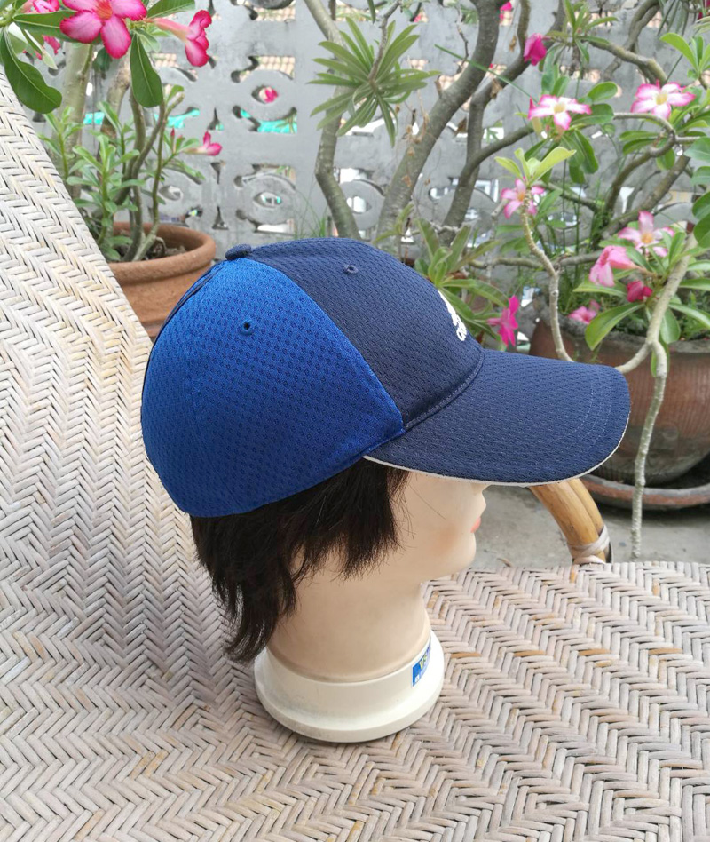 หมวกแก๊ป adidas สวยมาก