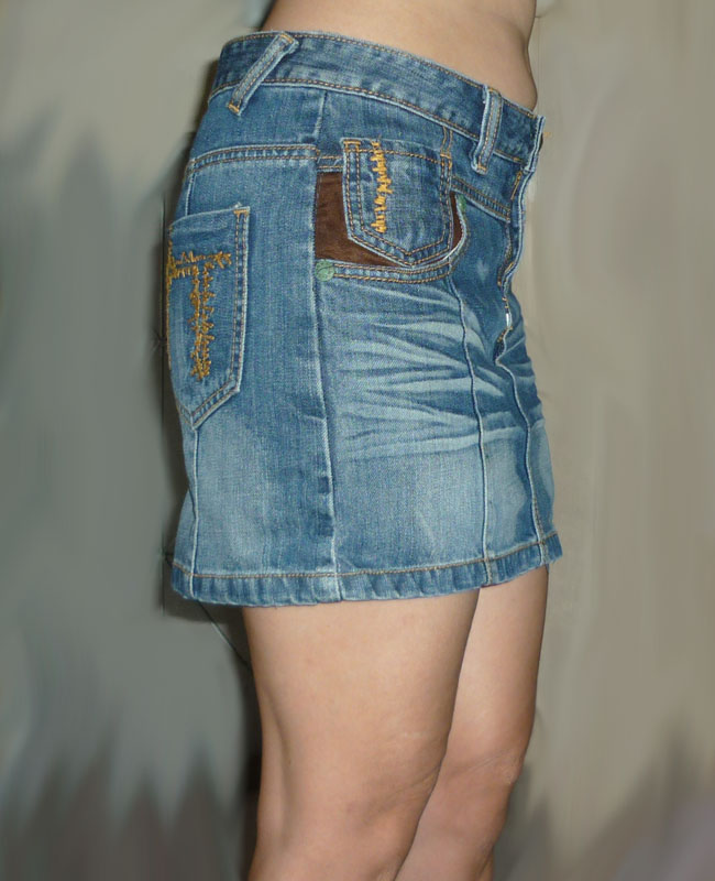 กระโปรงยีนส์ฟอกดีไซน์สุดเก๋ จากญี่ปุ่น 30-33-13