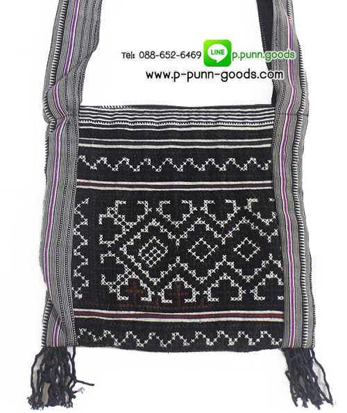 กระเป๋าย่าม ผ้าปักชาวเขา (ใบเล็ก) - size S (งานผ้าเก่า)