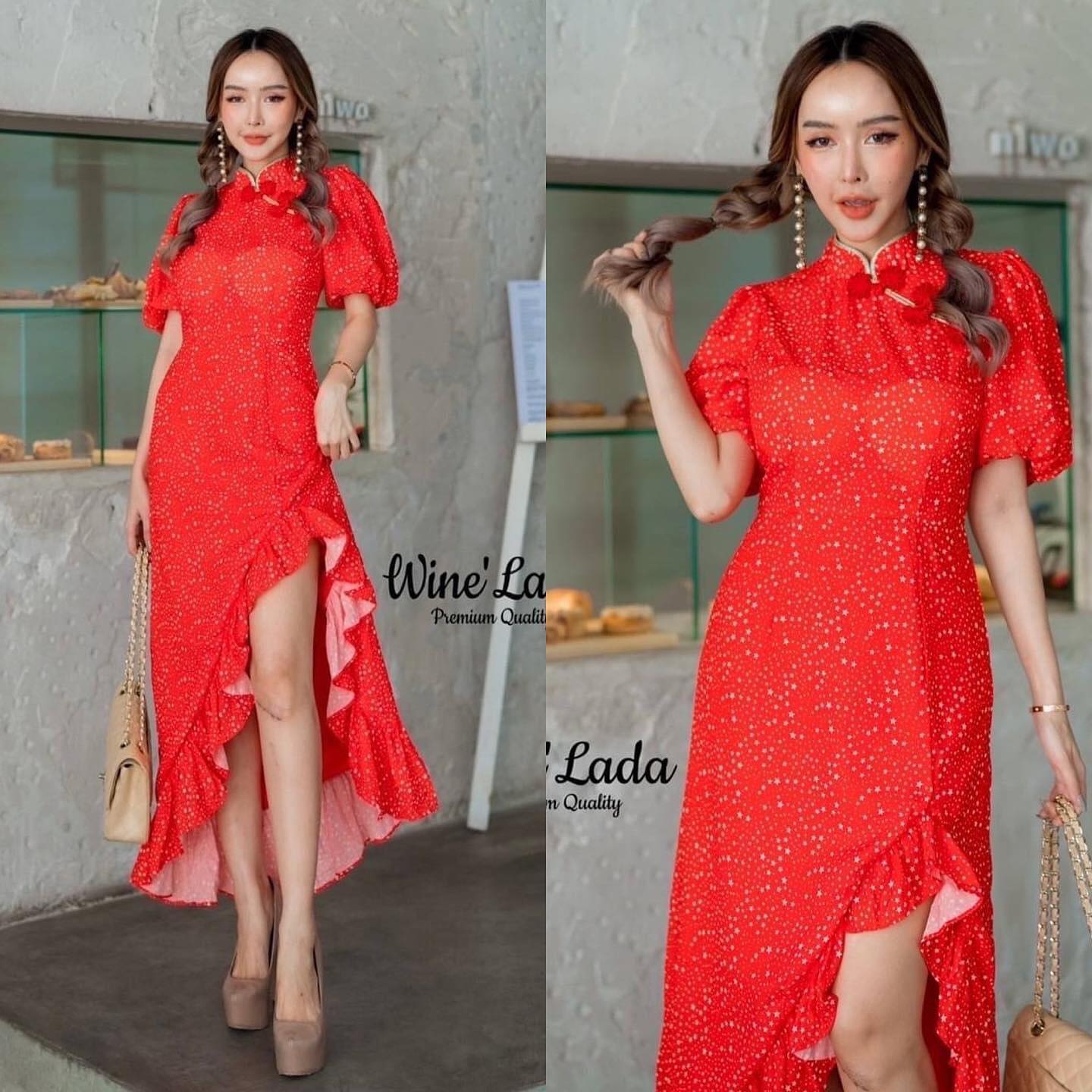 เดรสคอจีนแขนตุ๊กตา พิมพ์ลายดาวสีขาวตัดกับเดรสได้อย่างลงตัว หน้าอกเสริมฟองน้ำ สินค้าคุณภาพ (พร้อมส่ง)