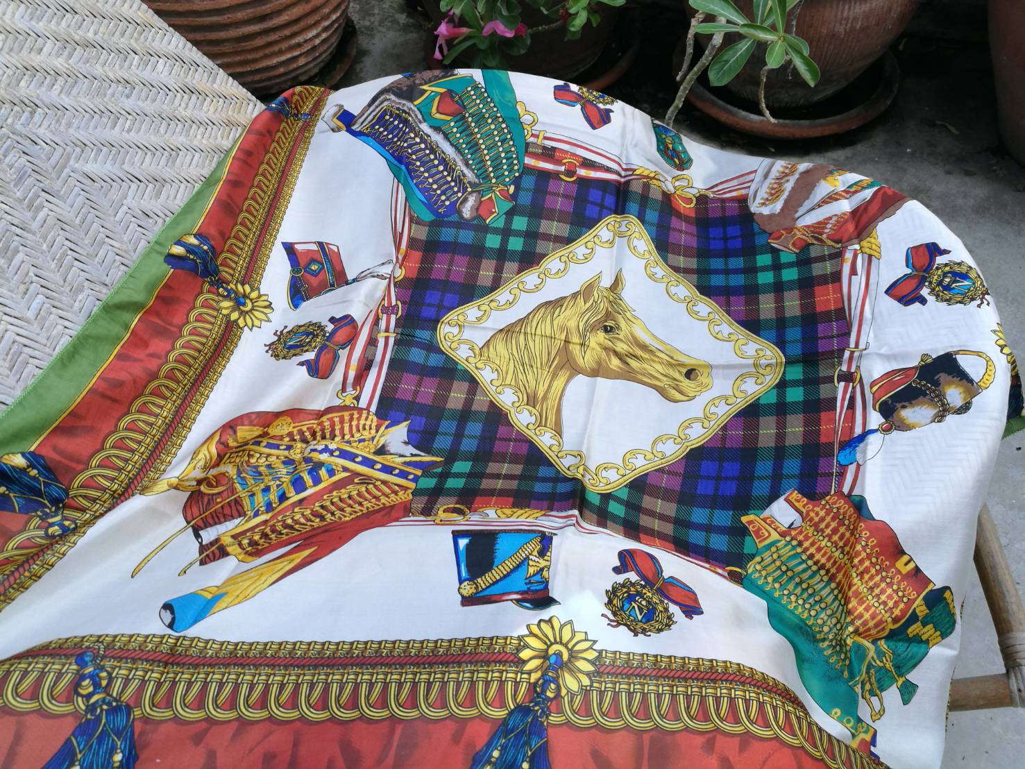 ผ้า Silk MICHEL DE PARIS ลายสวยมาก (ของใหม่)