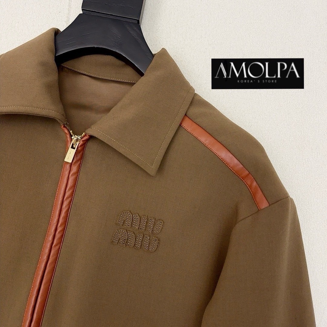 JACKET MIU MIU . ผ้าอย่างเทพ มีน้ำหนักสุดๆ งานสวยน่ารัก ตามช๊อปเลยน๊า ใส่สบาย : สินค้าคุณภาพ (พร้อมส่ง)