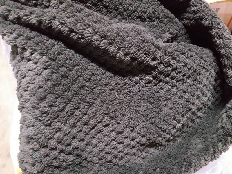 ผ้าพันคอโดนัทเฟอร์สุดนุ่ม อุ่นสุดๆ สีเขียวขี้ม้า