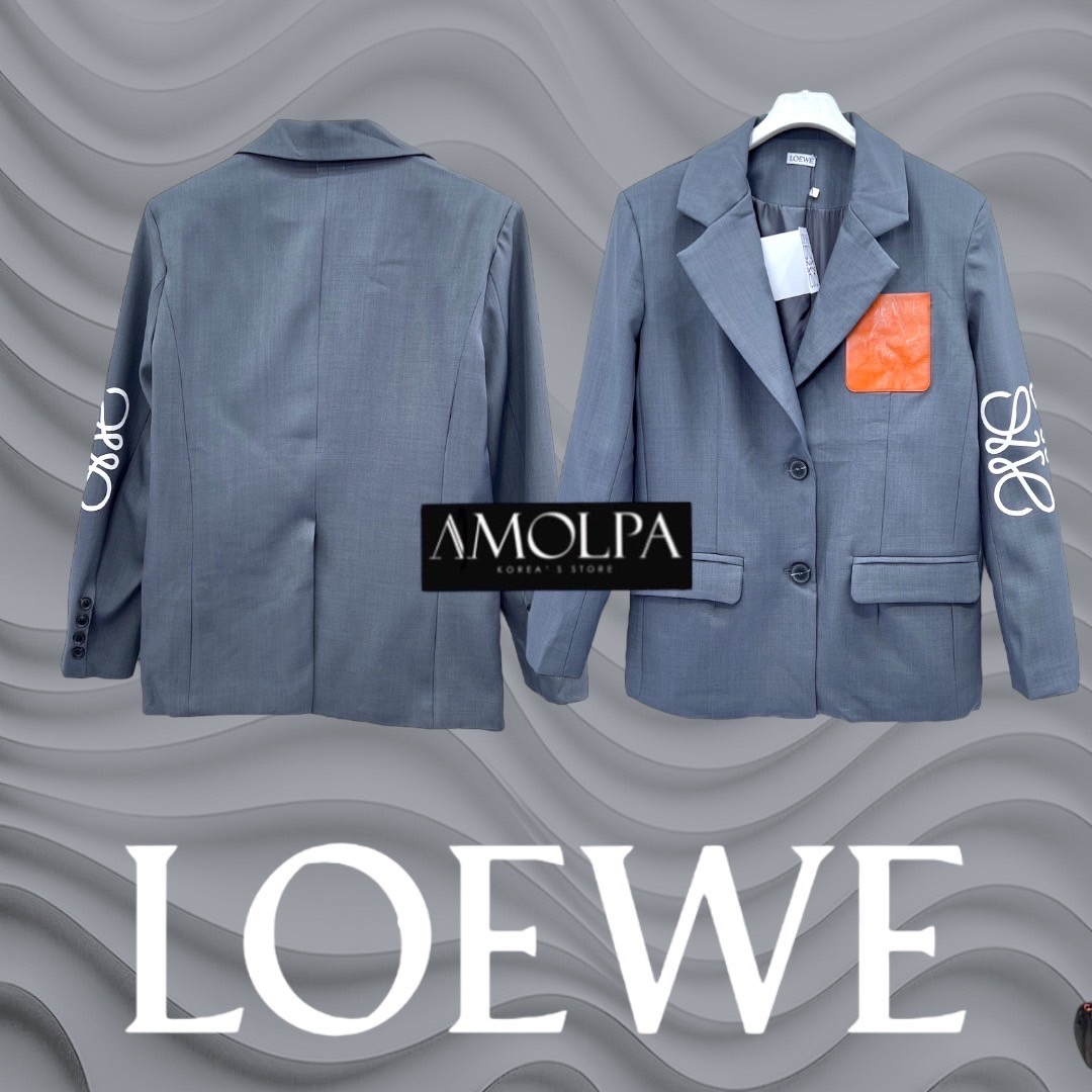 BLAZER LOEWE 2024SS งาน hiend งานสูท ดูหรูดูแพงงงง จับเนื้อผ้าดีสุดๆ พรีเมียมเกินบรรยาย ใส่สบาย : สินค้าคุณภาพ (พร้อมส่ง)