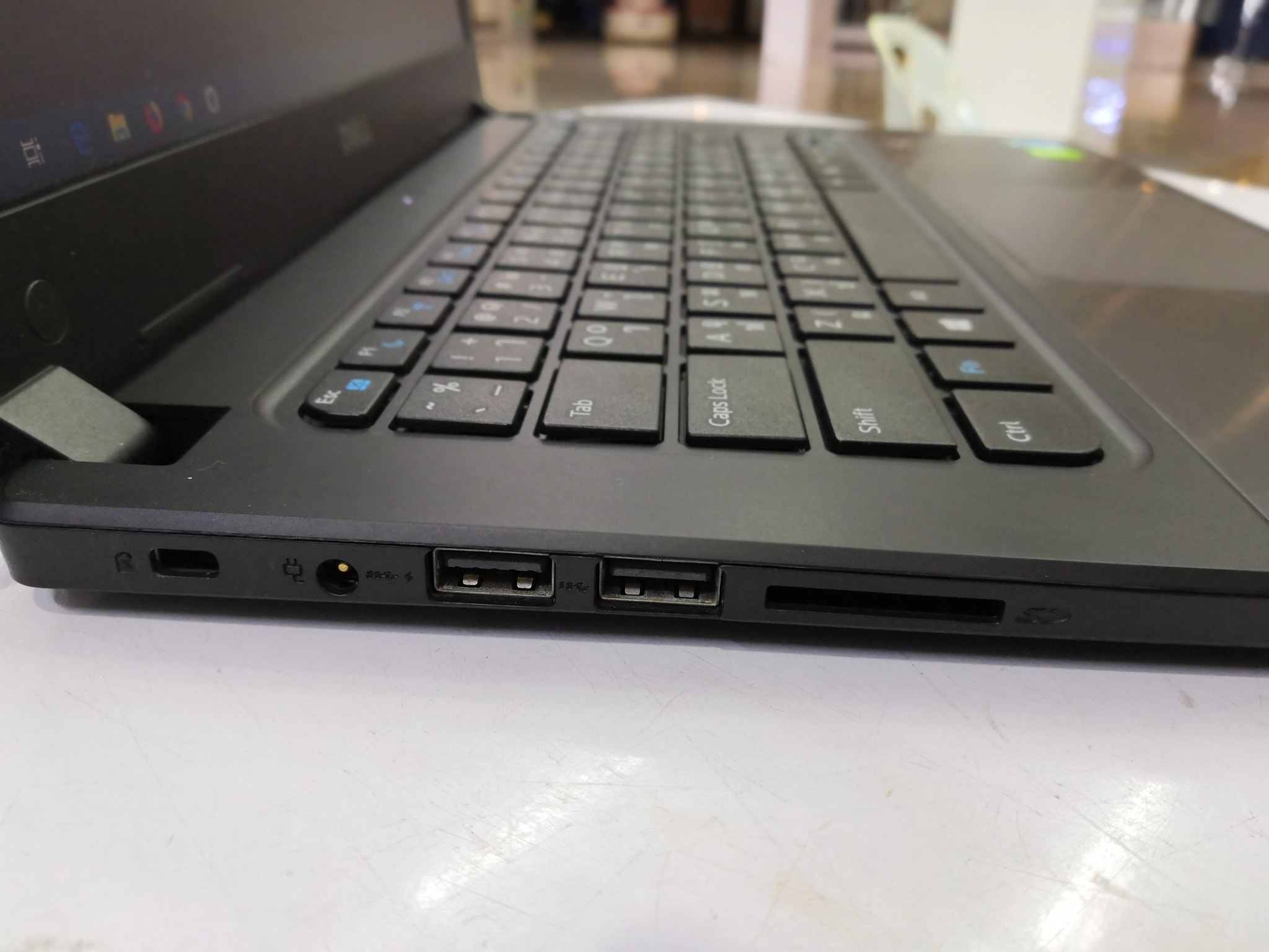 Notebook Dell Vostro 14 v5480