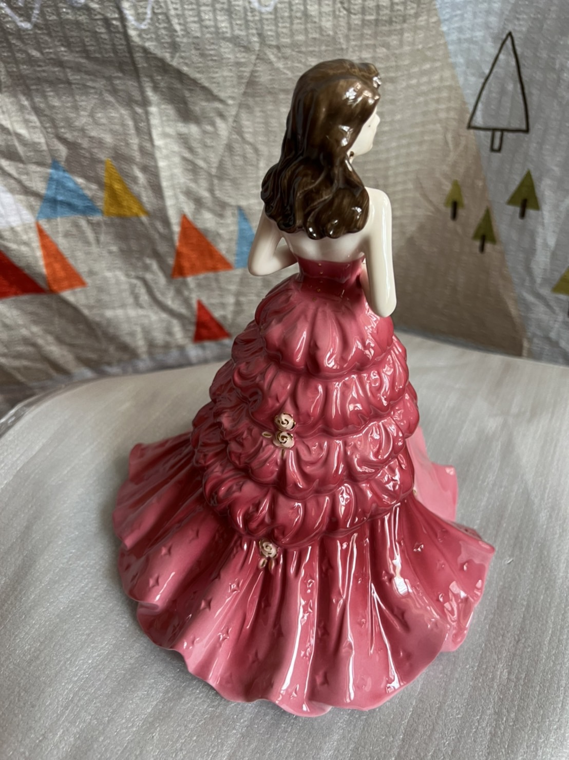 ตุ๊กตาจากอังกฤษ Coalport Ruby Anniversary ของแท้