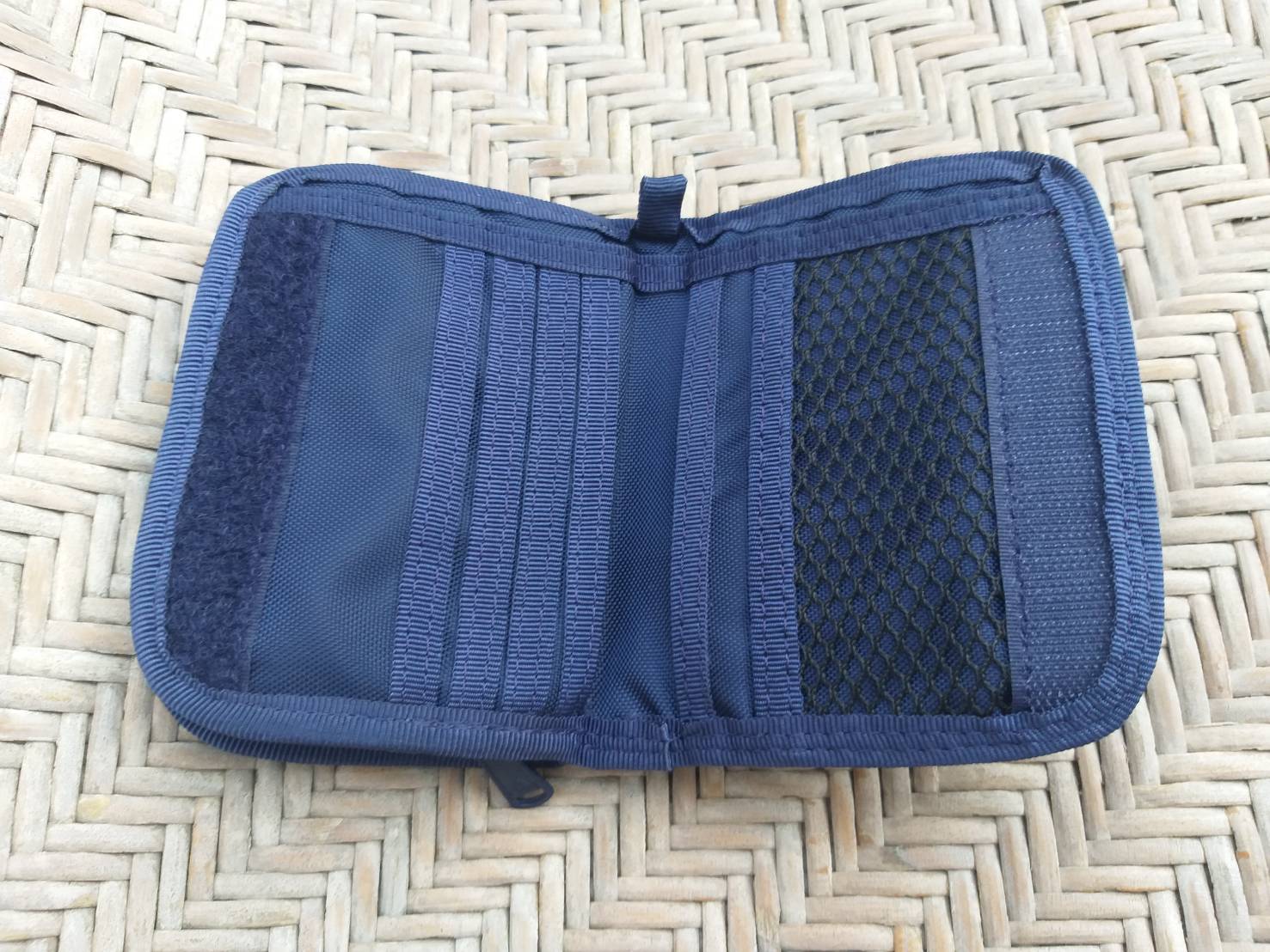 กระเป๋าสตางค์ adidas (ของใหม่)