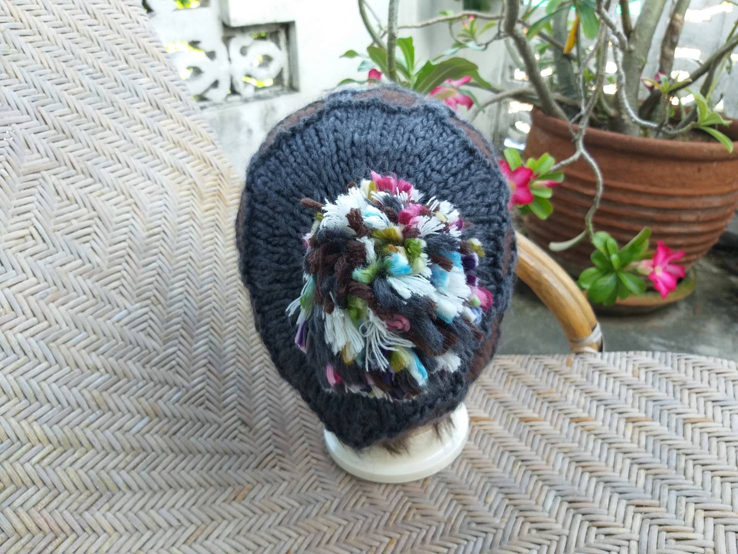 หมวกไหมพรมหนานุ่ม ถักเล่นลายเล่นสีน่ารักมาก