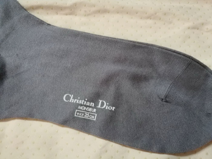 ถุงเท้าชาย Christian dior สีเทา