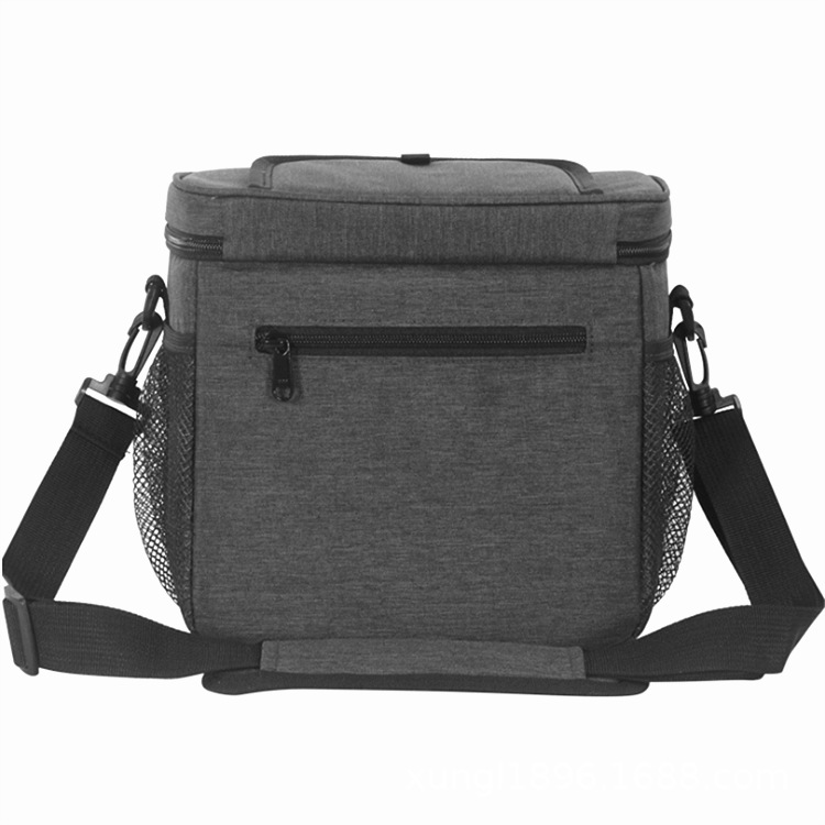 (สีน้ำเงิน) กระเป๋าเก็บความเย็น เก็บอุณหภูมิร้อน-เย็น เพิ่มช่องเก็บอุณหภูมิด้านบน เก็บอาหาร เครื่องดื่ม มีสายสะพาย ใช้ได้อเนกประสงค์