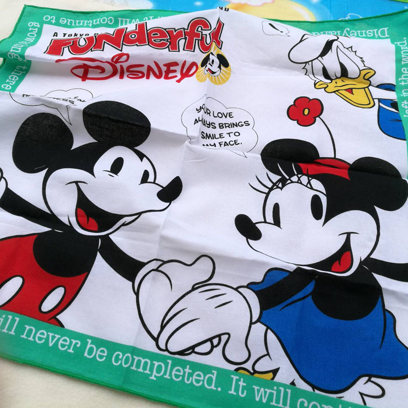 ผ้าเช็ดหน้าลาย MickeyMouse ลิขสิทธิ์แท้ ผืนใหญ่มากกกกก