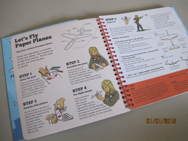 Kei Kinoshita : Construct and Colour Paper Planes to Fly : 5 Press-Out Plane Models + 200 Stickers : Glider, Flying Boat, Biplane, Bird-shaped plane + Jet Fighter หนังสือโมเดลเครื่องบินกระดาษ 5 ลำ