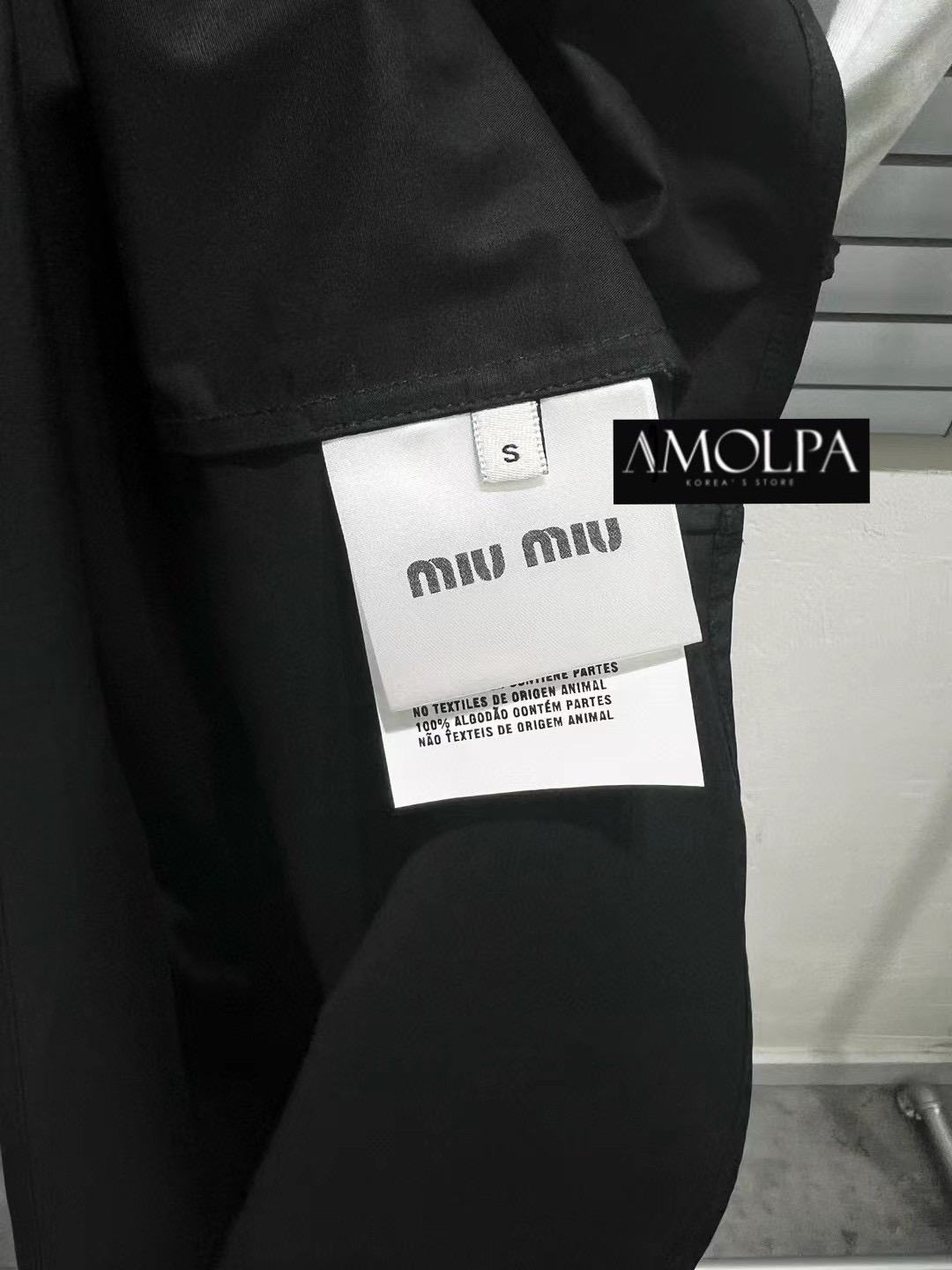 LONG MAXI DRESS MIU MIU ตัวนี้ทรงยาว มีน้ำหนัก งานทูโทน ใส่ออกงาน สินค้าคุณภาพ (พร้อมส่ง)