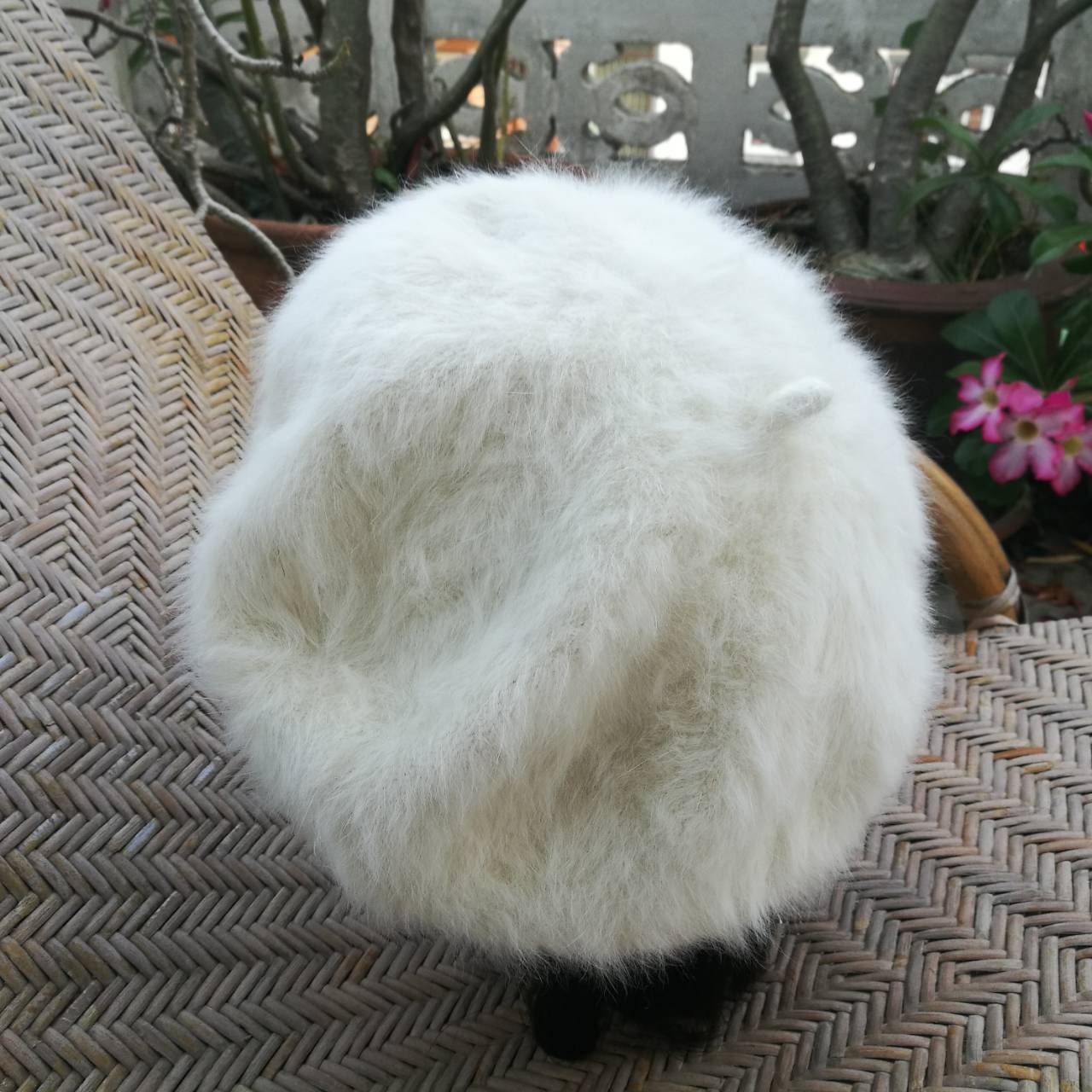 หมวกเบเร่ต์ขนกระต่ายแท้ สีครีมสะอาดตา หนานุ่ม