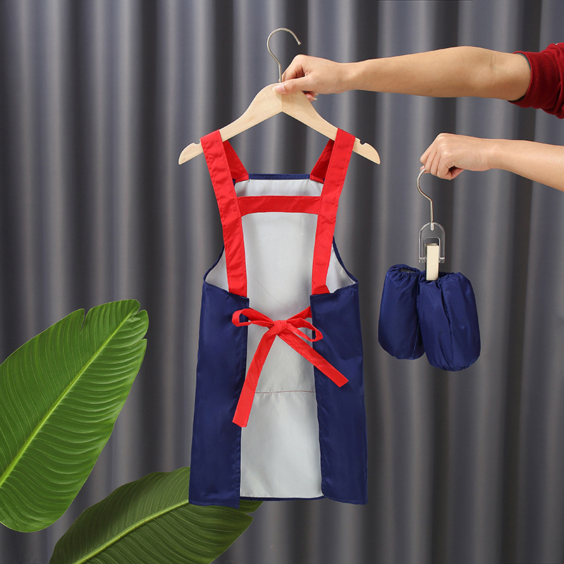 Set ผ้ากันเปื้อนทำอาหารเด็ก +ปลอกแขน NanaBaby ผ้า Oxford กันน้ำ การ์ตูนน่ารัก สำหรับเด็กวัย 2-10 ปี