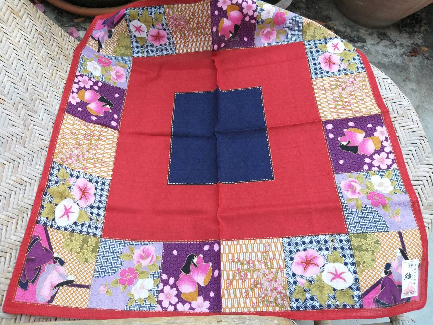 ผ้าเช็ดหน้าแฟชั่นสาวกิโมโน สวยมาก